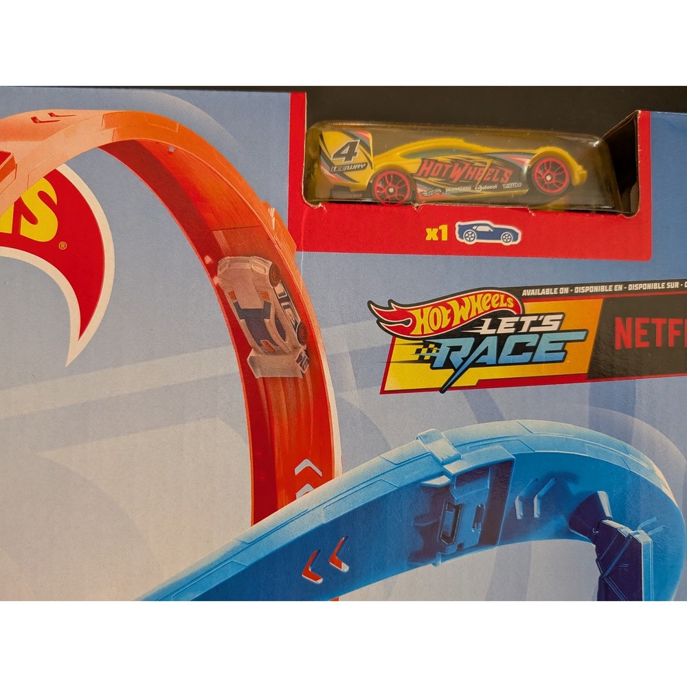 Hot Wheels Action Loop Cyclone Challenge Track Set HTV63 Let's Race Netflix New - Picture 2 of 5
